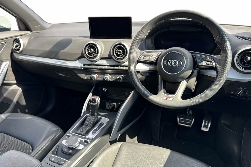 Audi Q2 1.5 Tfsi Cod 35 S Line Suv S Tronic 15 ET23UKZ Grey #6