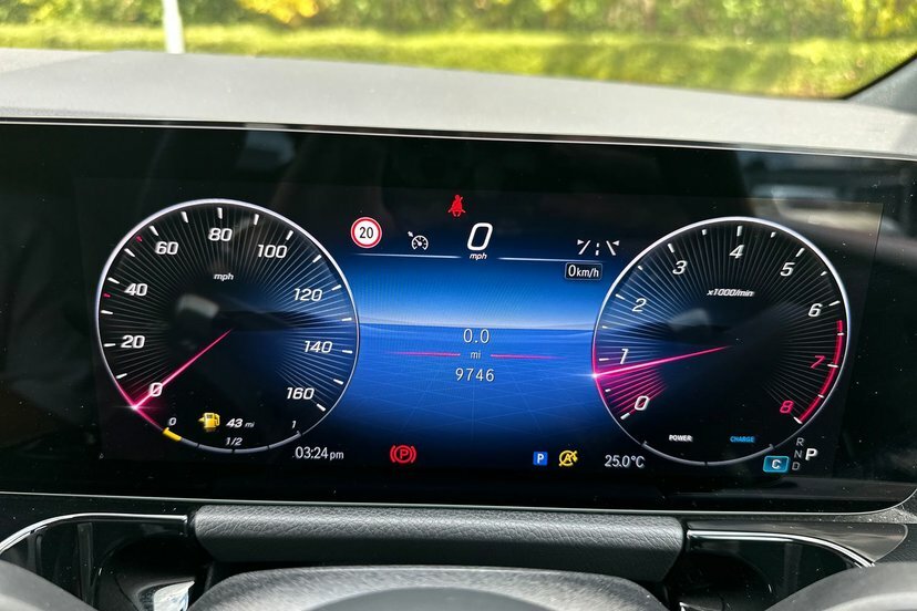 Mercedes-Benz B Class B200 Amg Line Premium White #6