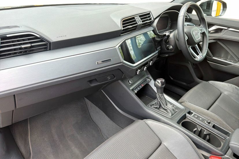 Audi Q3 1.5 Tfsi Cod 35 S Line Suv S Tronic 15 Black #2