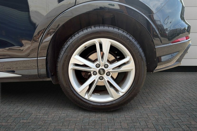 Audi Q3 1.5 Tfsi Cod 35 S Line Suv S Tronic 15 Black #5