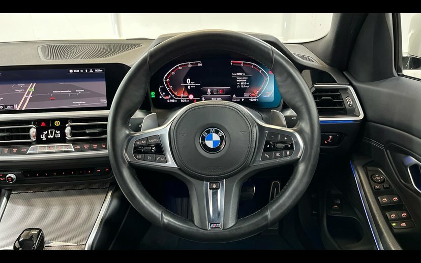 BMW 3 Series 320I Xdrive M Sport Saloon EO69BDV White #5