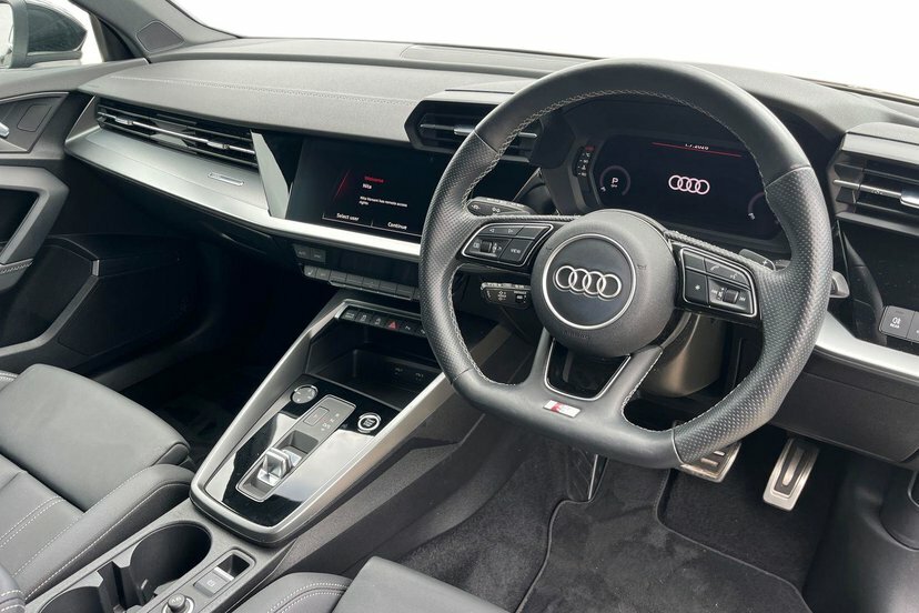 Audi A3 1.5 Tfsi 35 S Line Sportback S Tronic Black #6