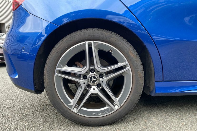 Mercedes-Benz A Class 1.3 A180h Mhev Amg Line Executive Hatchback PO74RCU Blue #4