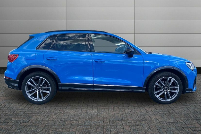 Audi Q3 1.5 Tfsi Cod 35 Black Edition Suv S Tro Blue #4