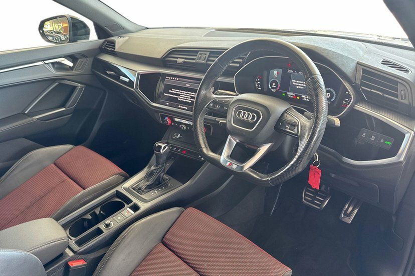 Audi Q3 1.5 Tfsi Cod 35 Black Edition Suv S Tro LV22GEJ Blue #6