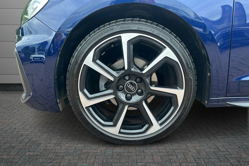 Audi A1 1.0 Tfsi 30 Black Edition Sportback S T MM25NXA Blue #5