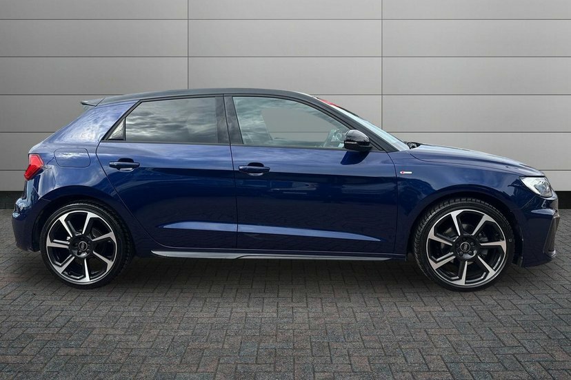 Audi A1 1.0 Tfsi 30 Black Edition Sportback S T MM25NXA Blue #4