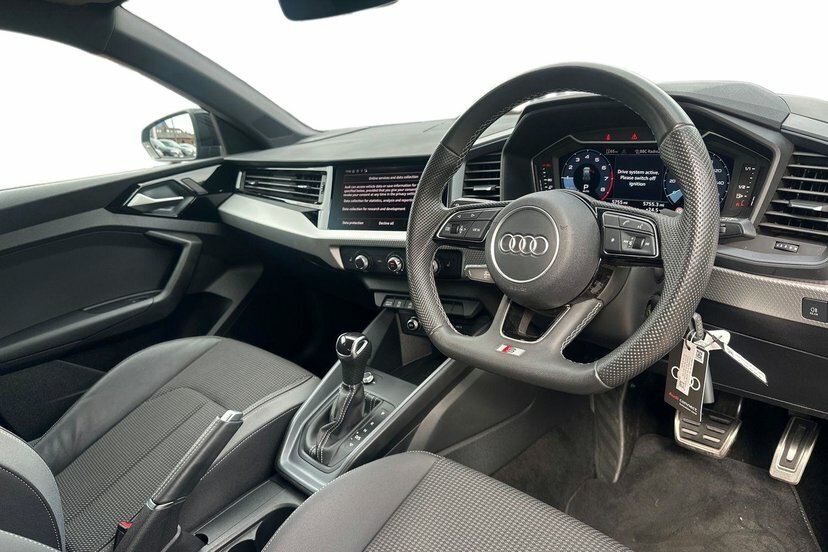 Audi A1 1.0 Tfsi 30 Black Edition Sportback S T MM25NXA Blue #6