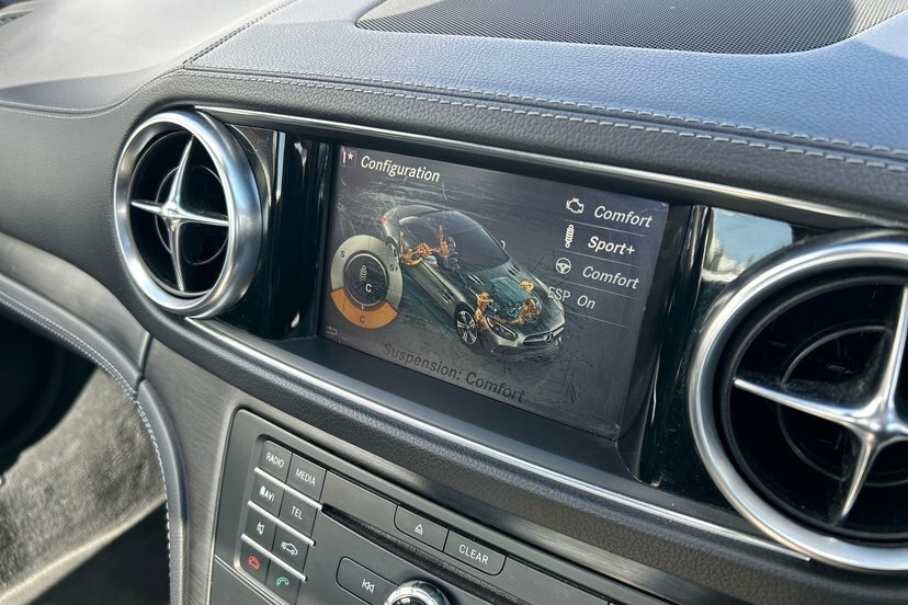 Mercedes-Benz SL Class Sl 400 Amg Line 9G-tronic Black #47