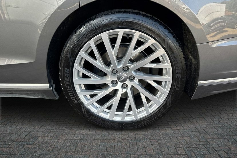 Audi A8 3.0 Tdi V6 50 Saloon Tiptronic Quattro Grey #5