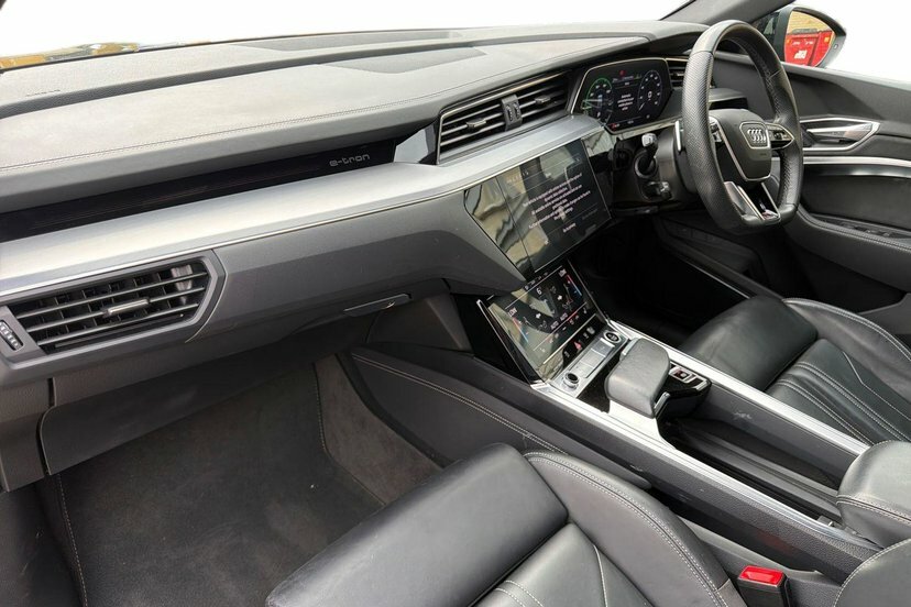 Audi E-tron 50 Black Edition Suv Quattro 71. Black #2