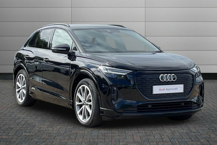 Audi Q4 E Tron 40 Edition 1 Suv 82Kwh 204 Ps Black