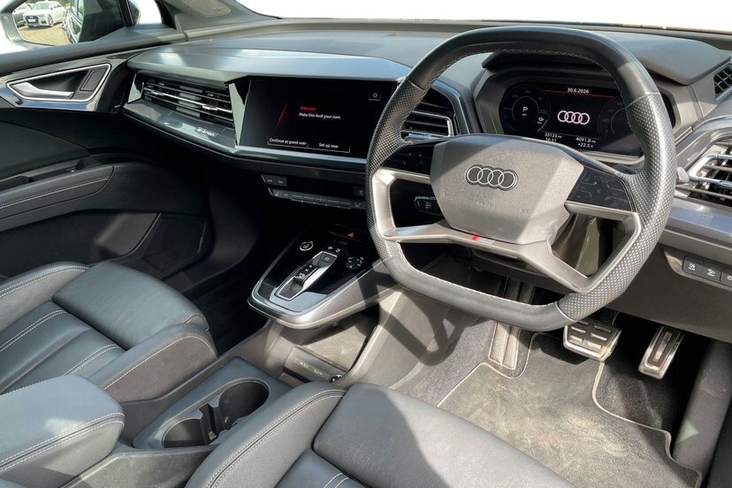 Audi Q4 E Tron 40 Edition 1 Suv 82Kwh 204 Ps Black #6