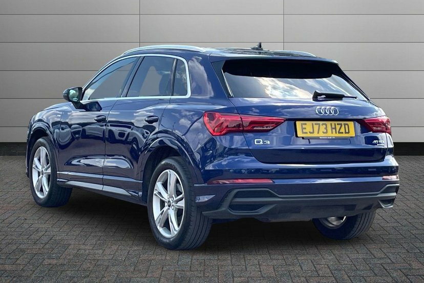 Audi Q3 2.0 Tdi 40 S Line Suv S Tronic Quattro EJ73HZD Blue #3