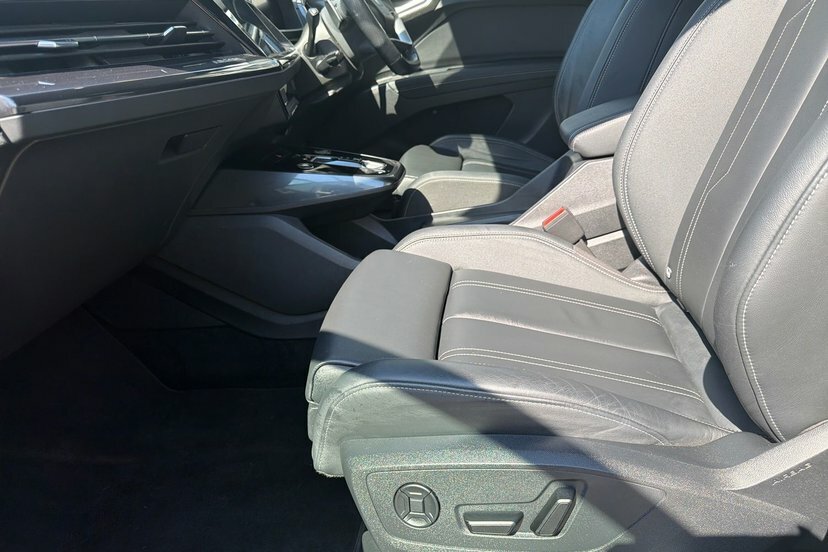 Audi Q4 E Tron Audi E-tron Estate 125Kw 35 55.52Kwh S Line Au Grey #18