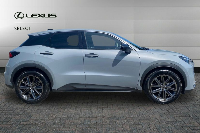 Lexus LBX 1.5 Vvt-ie Takumi Suv Hybrid E-cvt 136 Grey #4
