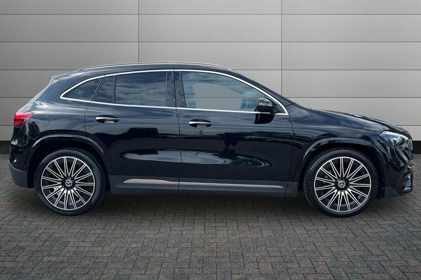 Mercedes-Benz GLA Class 1.3 Gla200h Mhev Amg Line Premium Suv Black #3