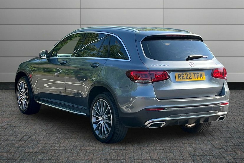 Mercedes-Benz GLC Class Glc300e 13.5Kwh Amg Line Premium RE22TFK Grey #2
