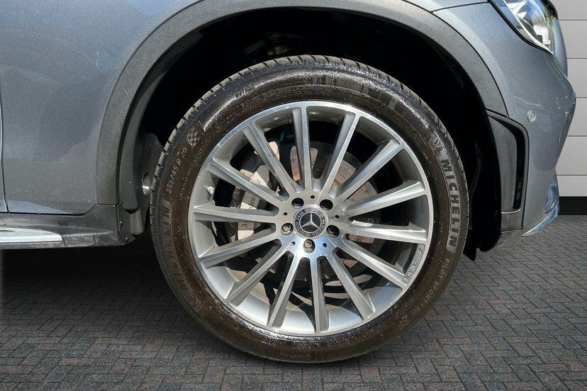 Mercedes-Benz GLC Class Glc300e 13.5Kwh Amg Line Premium RE22TFK Grey #4