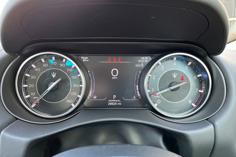 Maserati Levante Levante V8 Trofeo Grey #18