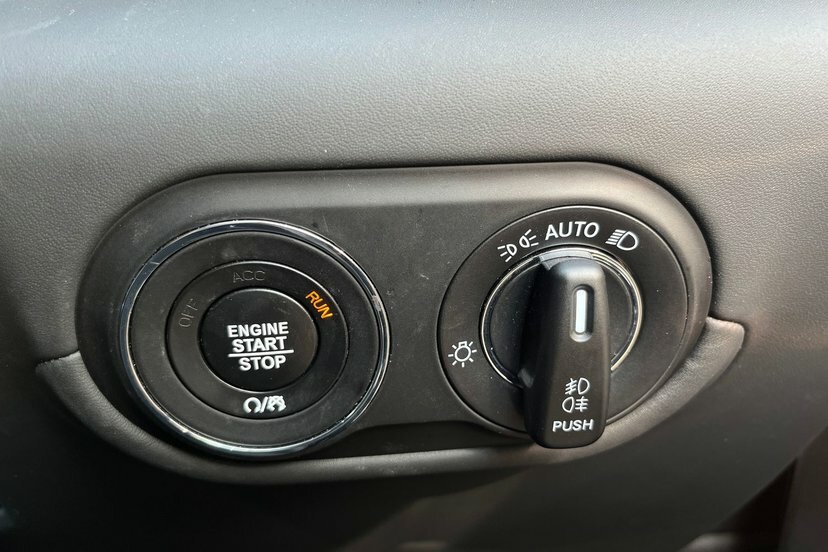 Maserati Levante Levante V8 Trofeo Grey #17
