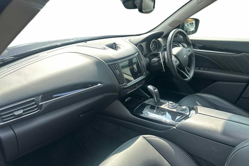 Maserati Levante 3.0 V6 Granlusso Suv Zf 4Wd 350 Ps #2