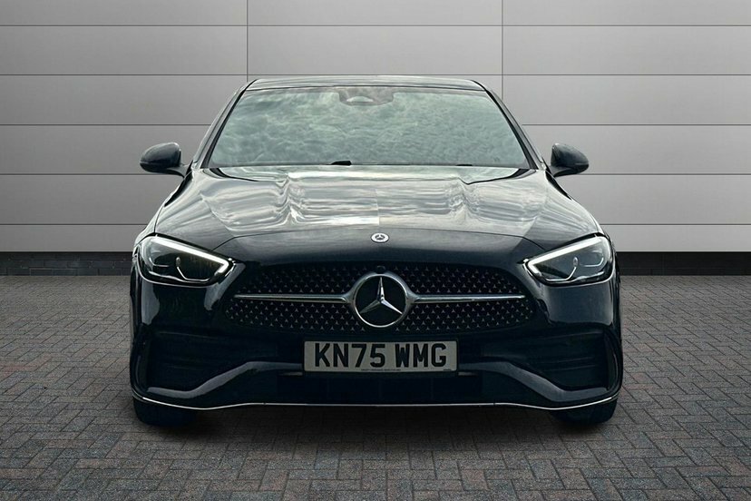 Mercedes-Benz C Class C300e Amg Line 9G-tronic 2025 Black #11