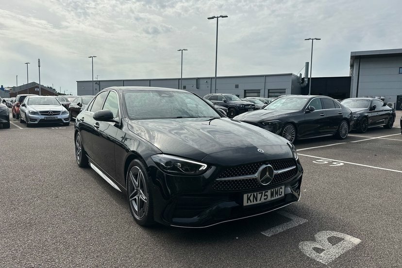 Mercedes-Benz C Class C300e Amg Line 9G-tronic 2025 Black #13