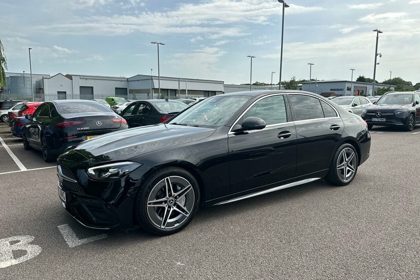 Mercedes-Benz C Class C300e Amg Line 9G-tronic 2025 Black #24