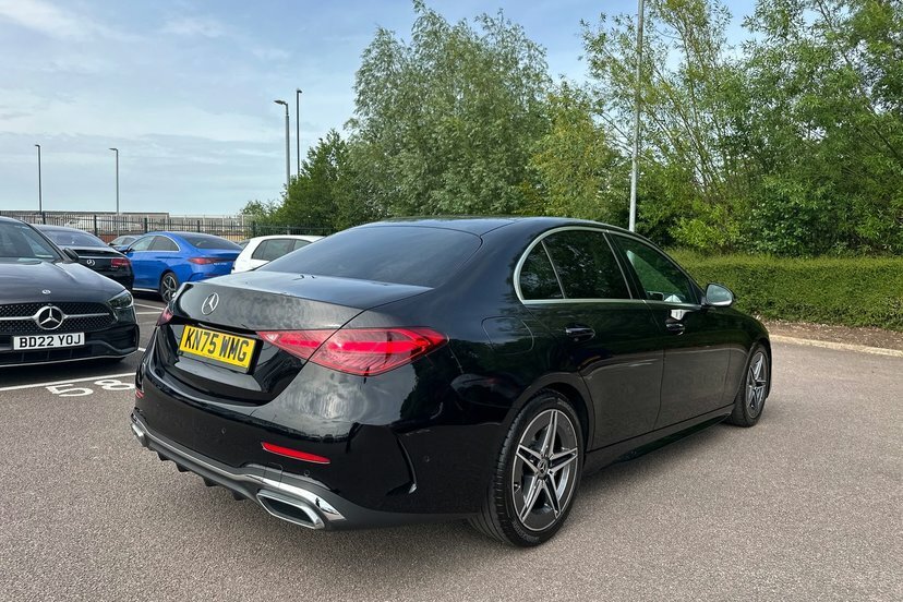 Mercedes-Benz C Class C300e Amg Line 9G-tronic 2025 Black #16