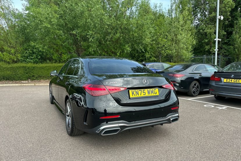 Mercedes-Benz C Class C300e Amg Line 9G-tronic 2025 Black #21