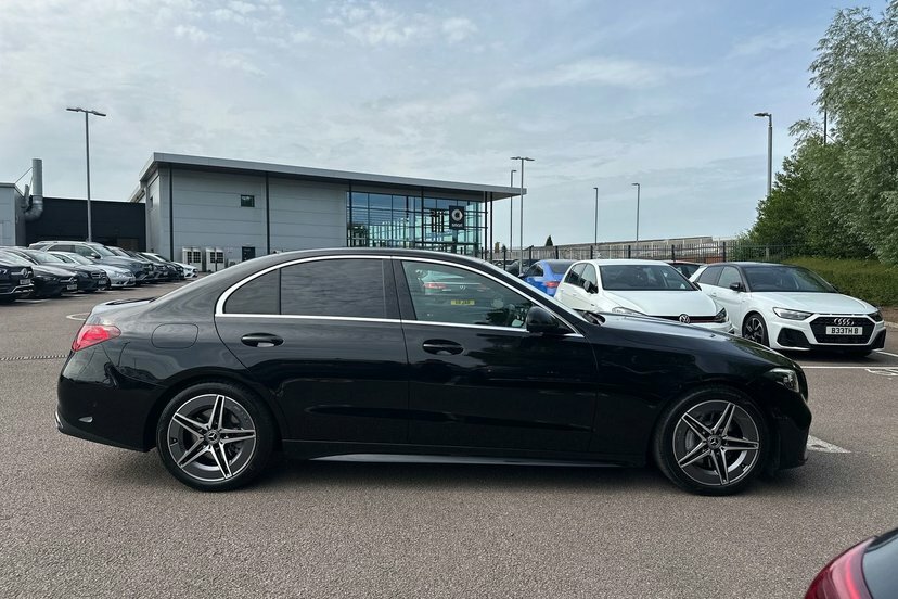 Mercedes-Benz C Class C300e Amg Line 9G-tronic 2025 Black #15