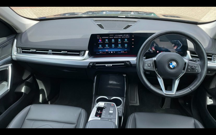 BMW X1 X1 Sdrive20i Xline EK25XZH Black #4
