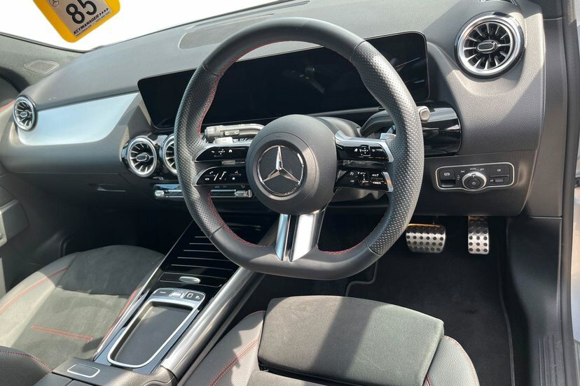 Mercedes-Benz GLA Class Gla220d Amg Line Executive KP75TKX Silver #5
