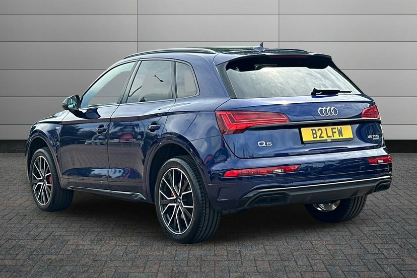 Audi Q5 2.0 Tfsi 45 Edition 1 Suv S Tronic Quat B2LFW Blue #3
