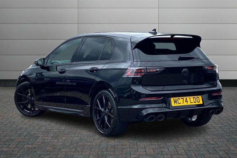 Volkswagen Golf 2.0 Tsi R Black Edition Hatchback Dsg 4 Black #3