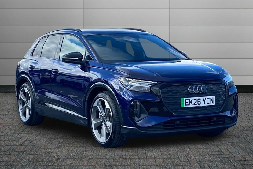 Audi Q4 E Tron 40 Black Edition Suv 63Kwh 204 Blue