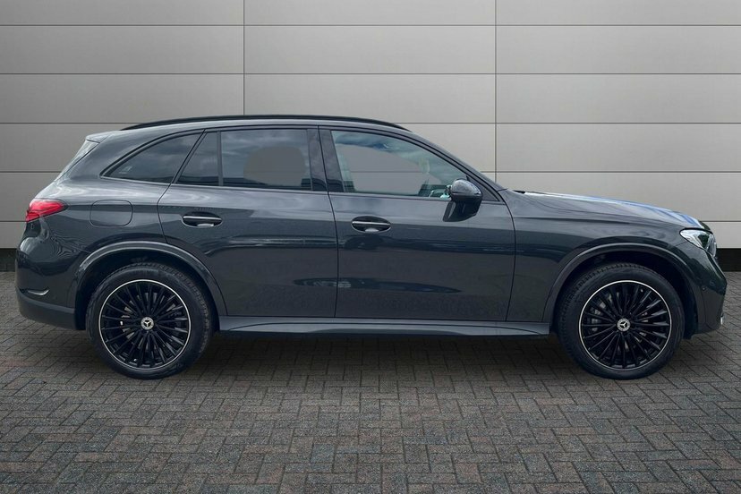 Mercedes-Benz GLC Class 2.0 Glc300e 31.2Kwh Urban Edition Suv P Grey #3