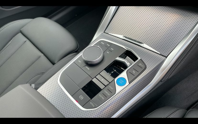 BMW i4 250Kw Edrive40 M Sport 83.9Kwh Blue #10