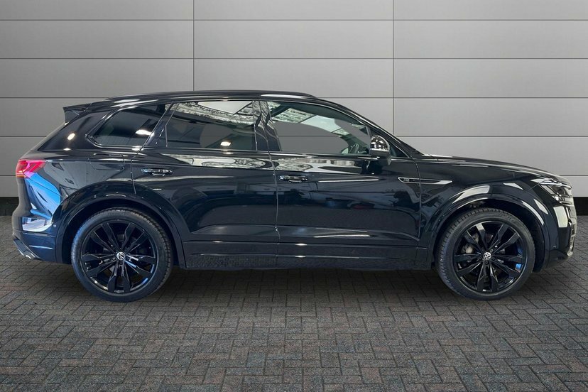 Volkswagen Touareg 3.0 Tdi V6 Black Edition Suv Tiptronic Black #4