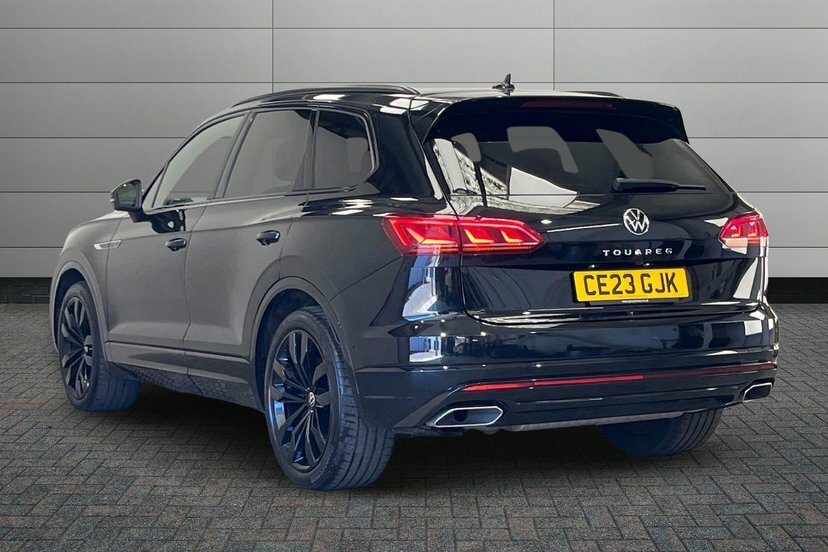 Volkswagen Touareg 3.0 Tdi V6 Black Edition Suv Tiptronic Black #3