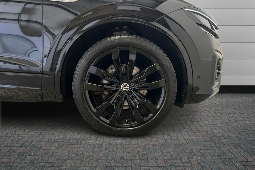 Volkswagen Touareg 3.0 Tdi V6 Black Edition Suv Tiptronic Black #5