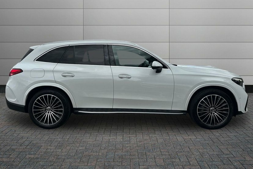 Mercedes-Benz GLC Class 2.0 Glc300dh Mhev Amg Line Premium Plus Suv White #3