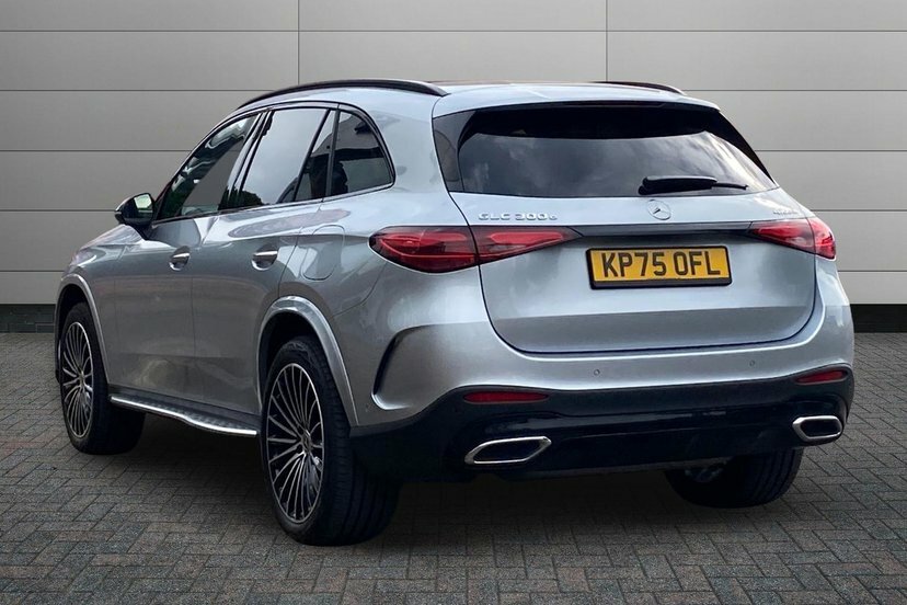 Mercedes-Benz GLC Class 2.0 Glc300e 31.2Kwh Amg Line Premium Plus Suv KP75OFL Silver #2