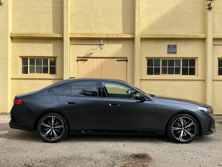 BMW 5 Series 520I M Sport Saloon Grey #3