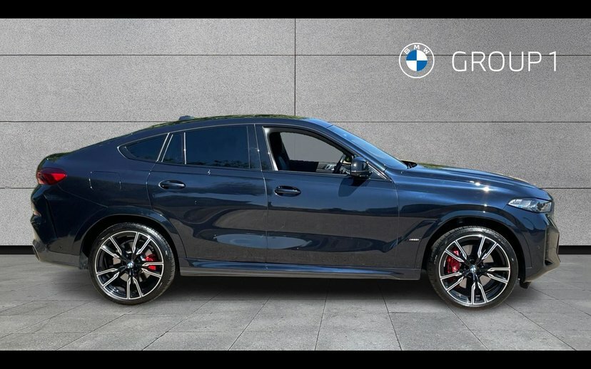 BMW X6 X6 M60i Xdrive Black #3