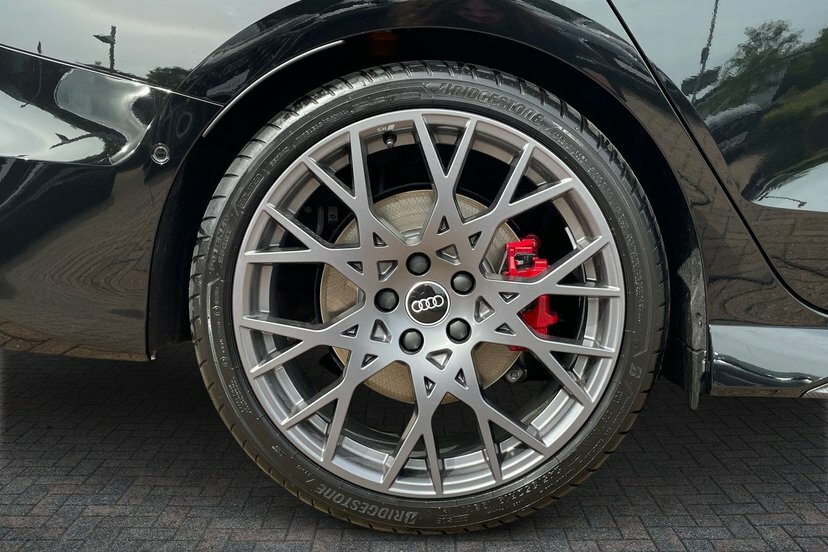 Audi RS3 2.5 Tfsi Carbon Black Saloon S Tronic Q Black #5