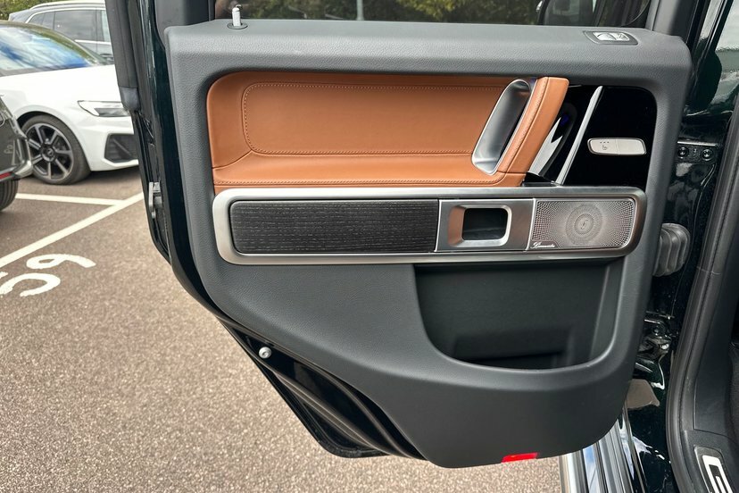 Mercedes-Benz G Class 2.9 G400d Amg Line Premium Plus Suv G Black #22