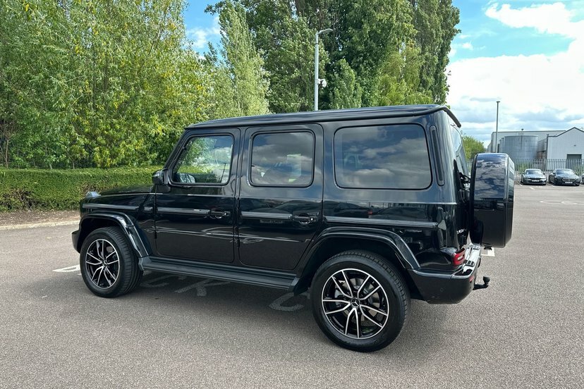Mercedes-Benz G Class 2026 26 Mercedes Benz G450d Amg Line Premium Plus Black #44