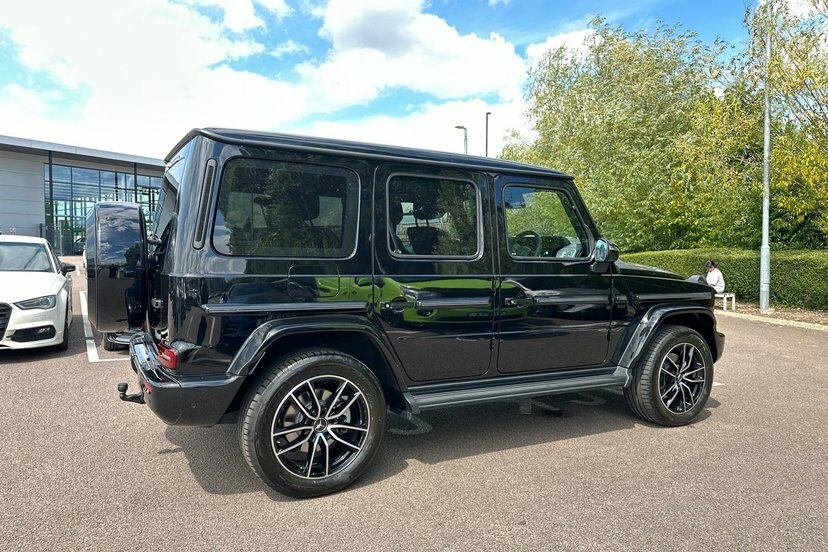 Mercedes-Benz G Class 2026 26 Mercedes Benz G450d Amg Line Premium Plus Black #37